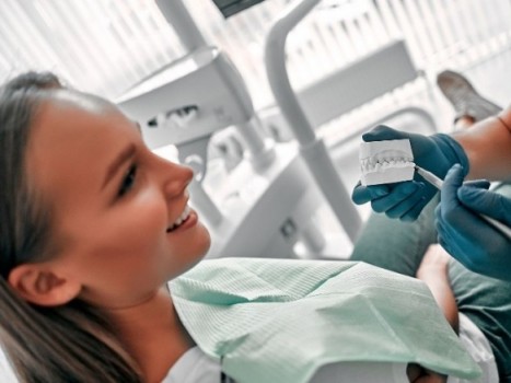 Ugradnja zubnih implantata - šta treba da znate pre intervencije
