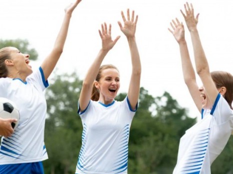 Ključne razlike između muških i ženskih timskih sportova 